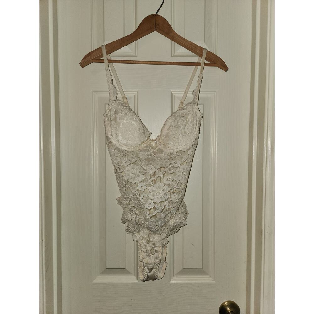 Vintage Victoria's Secret Gold Label Lace Off-White Bodysuit Lingerie